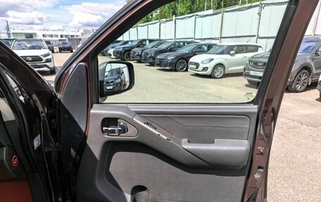 Nissan Navara (Frontier), 2008 год, 849 000 рублей, 17 фотография