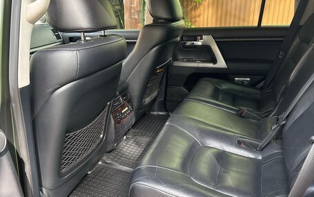 Toyota Land Cruiser 200, 2014 год, 3 500 000 рублей, 7 фотография