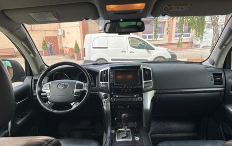 Toyota Land Cruiser 200, 2014 год, 3 500 000 рублей, 9 фотография