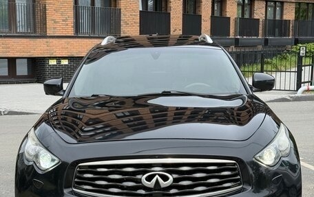 Infiniti FX II, 2010 год, 1 599 000 рублей, 2 фотография