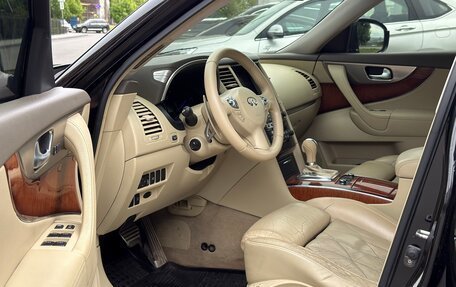 Infiniti FX II, 2010 год, 1 599 000 рублей, 12 фотография