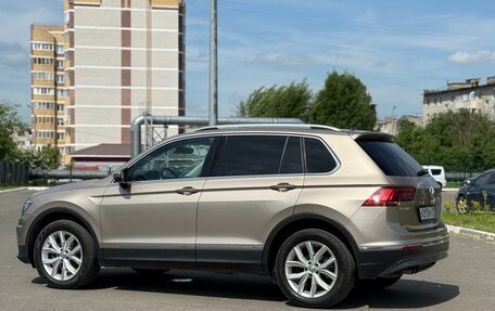 Volkswagen Tiguan II, 2018 год, 2 550 000 рублей, 7 фотография