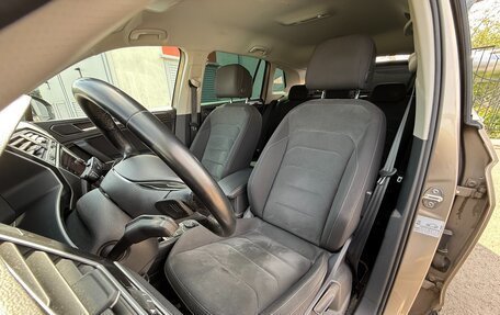 Volkswagen Tiguan II, 2018 год, 2 550 000 рублей, 12 фотография