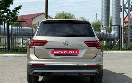 Volkswagen Tiguan II, 2018 год, 2 550 000 рублей, 5 фотография