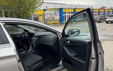 Hyundai Sonata VI, 2012 год, 1 150 000 рублей, 7 фотография