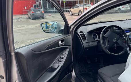 Hyundai Sonata VI, 2012 год, 1 150 000 рублей, 5 фотография