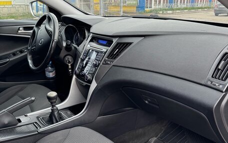 Hyundai Sonata VI, 2012 год, 1 150 000 рублей, 6 фотография
