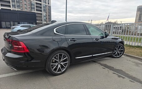 Volvo S90 II рестайлинг, 2019 год, 2 900 000 рублей, 7 фотография