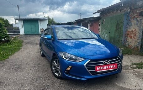 Hyundai Elantra VI рестайлинг, 2018 год, 1 299 999 рублей, 7 фотография