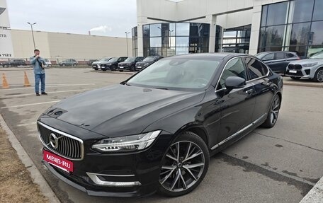 Volvo S90 II рестайлинг, 2019 год, 2 900 000 рублей, 4 фотография
