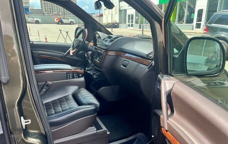 Mercedes-Benz Viano, 2005 год, 2 000 000 рублей, 8 фотография