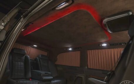 Mercedes-Benz Viano, 2005 год, 2 000 000 рублей, 27 фотография