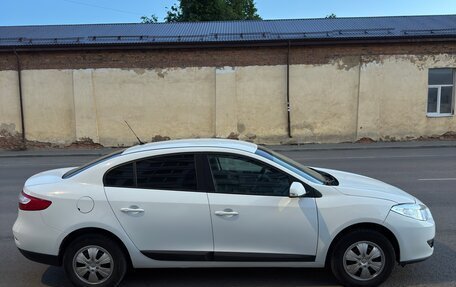 Renault Fluence I, 2012 год, 560 000 рублей, 2 фотография