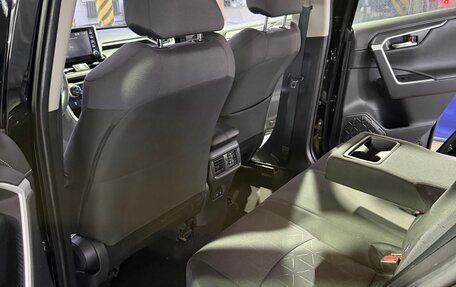 Toyota RAV4, 2020 год, 2 900 000 рублей, 13 фотография