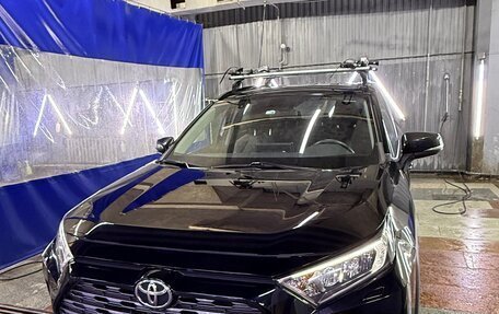 Toyota RAV4, 2020 год, 2 900 000 рублей, 8 фотография