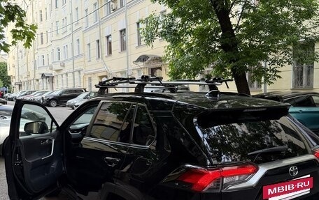 Toyota RAV4, 2020 год, 2 900 000 рублей, 4 фотография