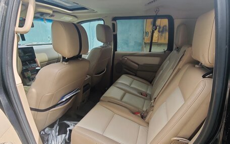 Ford Explorer IV, 2006 год, 1 200 000 рублей, 7 фотография