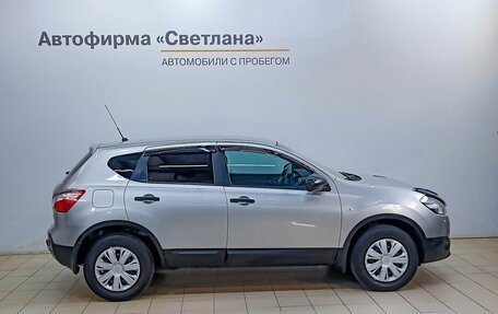 Nissan Qashqai, 2010 год, 799 000 рублей, 3 фотография