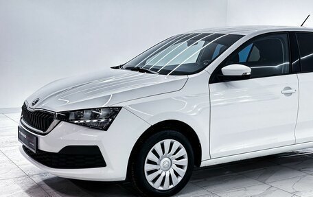 Skoda Rapid II, 2021 год, 1 749 000 рублей, 6 фотография