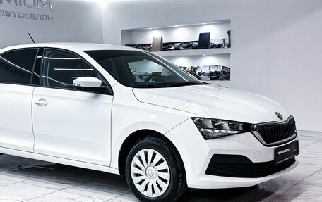 Skoda Rapid II, 2021 год, 1 749 000 рублей, 3 фотография