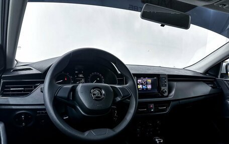 Skoda Rapid II, 2021 год, 1 749 000 рублей, 18 фотография