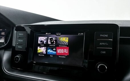 Skoda Rapid II, 2021 год, 1 749 000 рублей, 14 фотография
