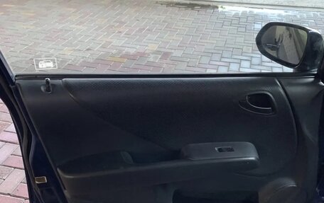 Honda Jazz I рестайлинг, 2003 год, 550 000 рублей, 11 фотография