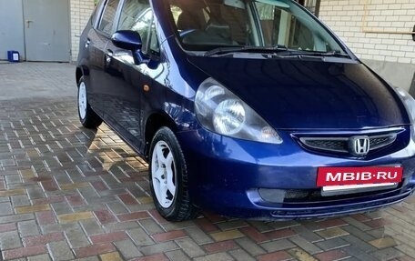 Honda Jazz I рестайлинг, 2003 год, 550 000 рублей, 6 фотография