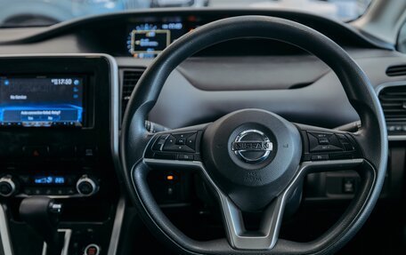 Nissan Serena IV, 2017 год, 1 820 000 рублей, 14 фотография