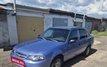 Daewoo Nexia I рестайлинг, 2009 год, 110 000 рублей, 3 фотография