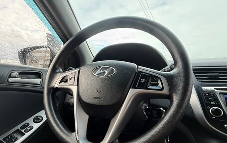 Hyundai Solaris II рестайлинг, 2014 год, 880 000 рублей, 11 фотография