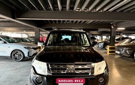 Mitsubishi Pajero IV, 2012 год, 2 700 000 рублей, 2 фотография