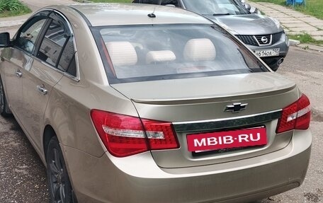 Chevrolet Cruze II, 2012 год, 750 000 рублей, 3 фотография