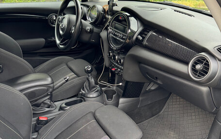 MINI Hatch, 2014 год, 1 590 000 рублей, 9 фотография