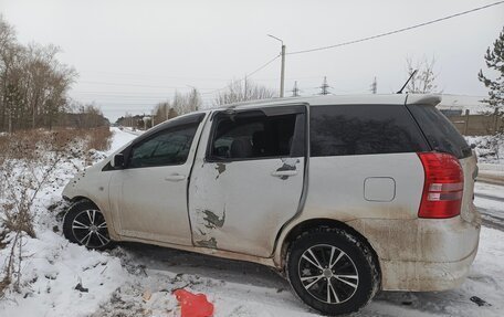 Toyota Wish II, 2004 год, 375 000 рублей, 2 фотография