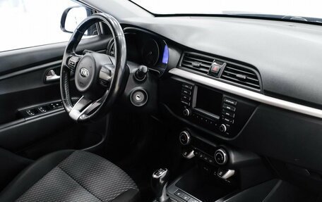 KIA Rio IV, 2019 год, 1 370 000 рублей, 15 фотография
