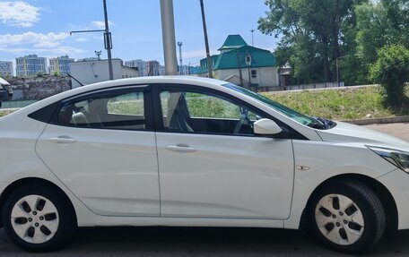 Hyundai Solaris II рестайлинг, 2016 год, 850 000 рублей, 4 фотография