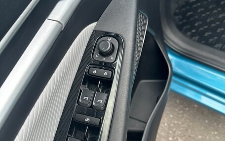 Geely Emgrand, 2023 год, 1 749 000 рублей, 9 фотография