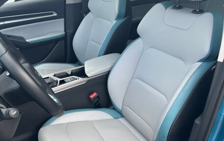 Geely Emgrand, 2023 год, 1 749 000 рублей, 11 фотография