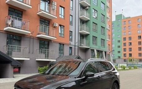 Volkswagen Tiguan II, 2023 год, 3 150 000 рублей, 2 фотография