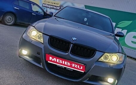 BMW 3 серия, 2007 год, 500 000 рублей, 2 фотография
