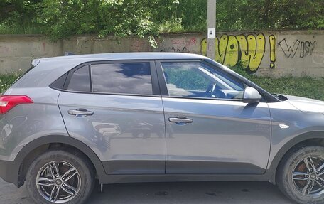 Hyundai Creta I рестайлинг, 2019 год, 1 750 000 рублей, 4 фотография