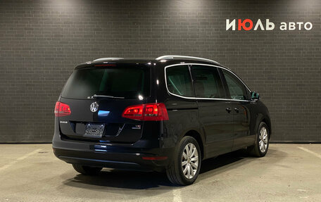 Volkswagen Sharan II, 2011 год, 1 465 000 рублей, 5 фотография