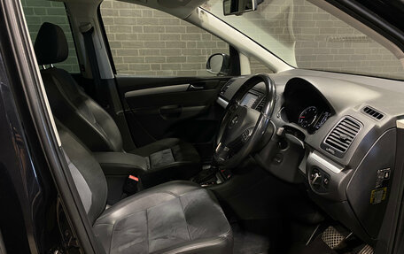 Volkswagen Sharan II, 2011 год, 1 465 000 рублей, 10 фотография
