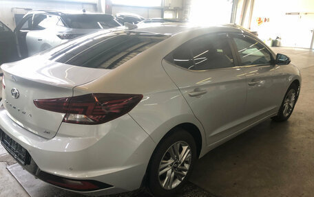 Hyundai Elantra VI рестайлинг, 2019 год, 1 599 000 рублей, 5 фотография