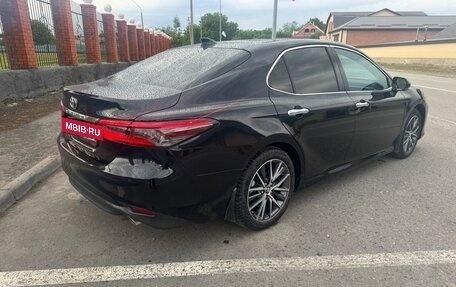 Toyota Camry, 2023 год, 3 150 000 рублей, 3 фотография