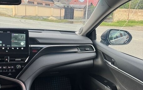 Toyota Camry, 2023 год, 3 150 000 рублей, 10 фотография