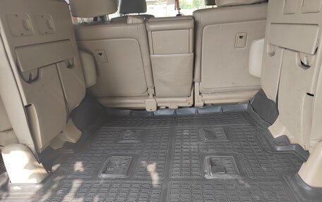Toyota Land Cruiser 200, 2010 год, 3 300 000 рублей, 8 фотография