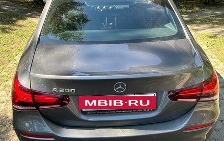 Mercedes-Benz A-Класс, 2019 год, 2 150 000 рублей, 4 фотография