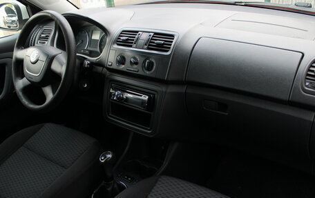 Skoda Fabia II, 2012 год, 415 000 рублей, 11 фотография